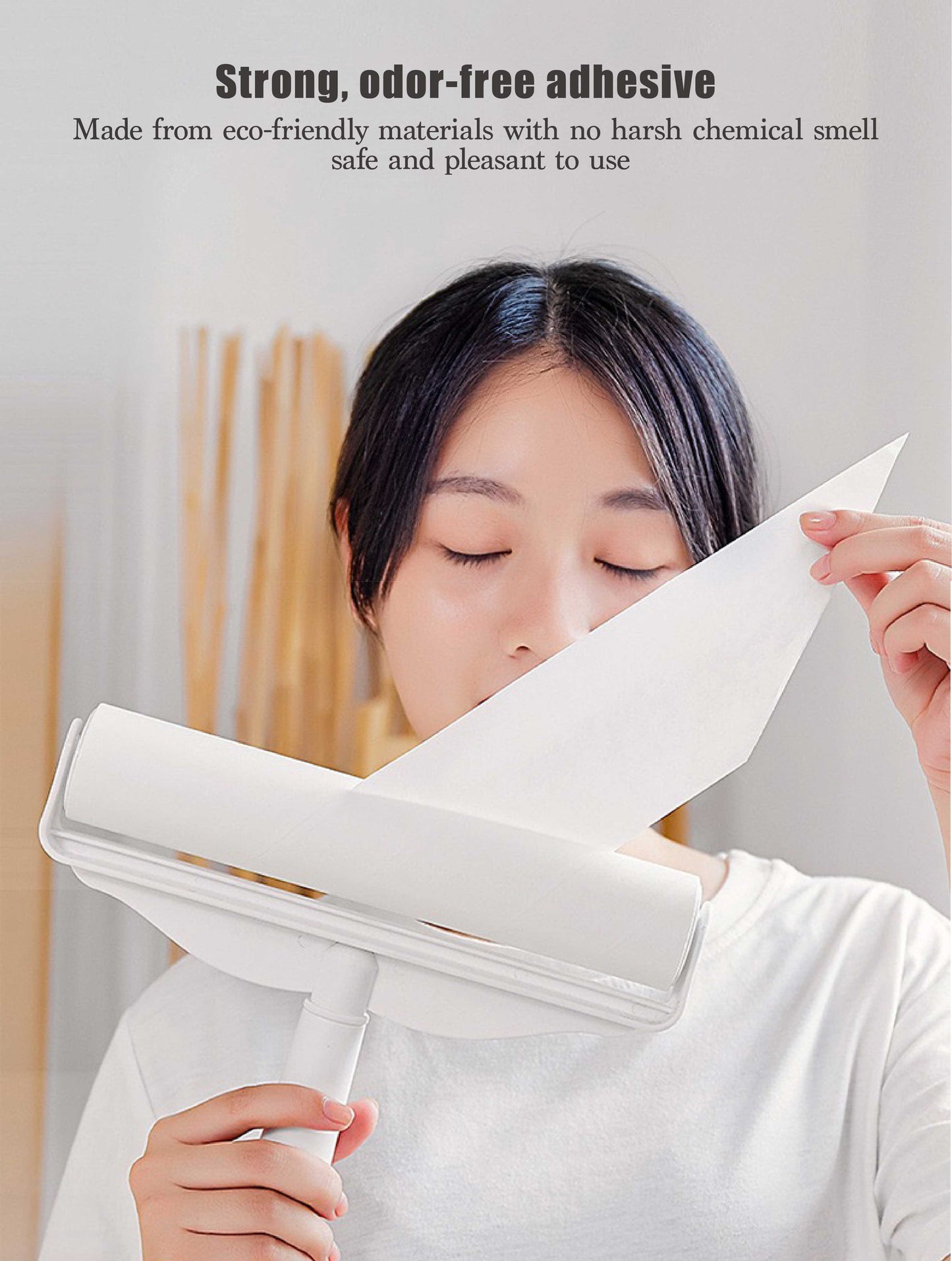 Extended retractable sticky lint roller